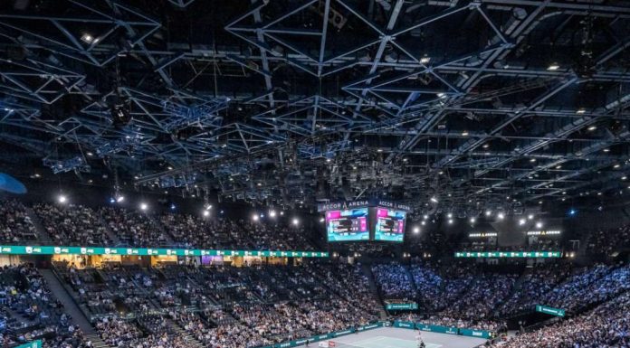 The Paris Masters always signifies the conclusion of the ATP Season and the final build up to Turin where the TOP 8 will slug it out. I always loved November. Djokovic has withdrawn from Paris and wont be defending his title and risks qualification in the top 8 Finale. The favourites on the indoor paris carpet are Alcaraz and Sinner. The draw kinder to Alcaraz.