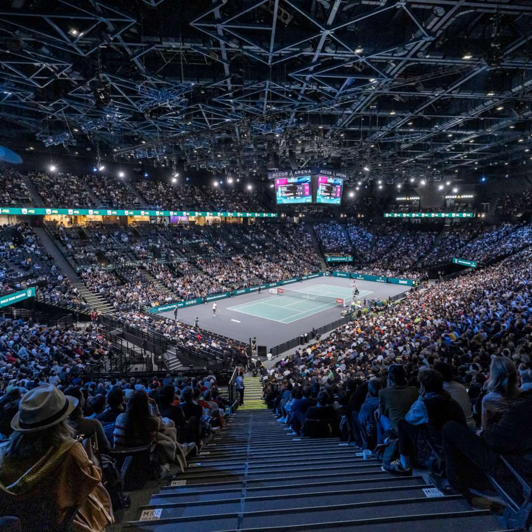 The Paris Masters always signifies the conclusion of the ATP Season and the final build up to Turin where the TOP 8 will slug it out. I always loved November. Djokovic has withdrawn from Paris and wont be defending his title and risks qualification in the top 8 Finale. The favourites on the indoor paris carpet are Alcaraz and Sinner. The draw kinder to Alcaraz. #parismasters #atpmasters #atpmasters1000