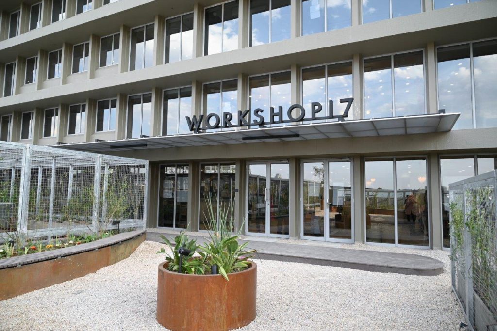 Luxury Co-working Space Opens at Hyde Park Corner: