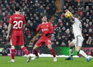 Liverpool 2 Man Utd 2. Arryyyyyyy McGuire in the end. MANCS could have buried us in the end