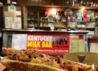 On the 17th fast after a battle you just have to have a Steak and Cheese with a bottle Coke at The Home of Legends Kentucky Milk Bar