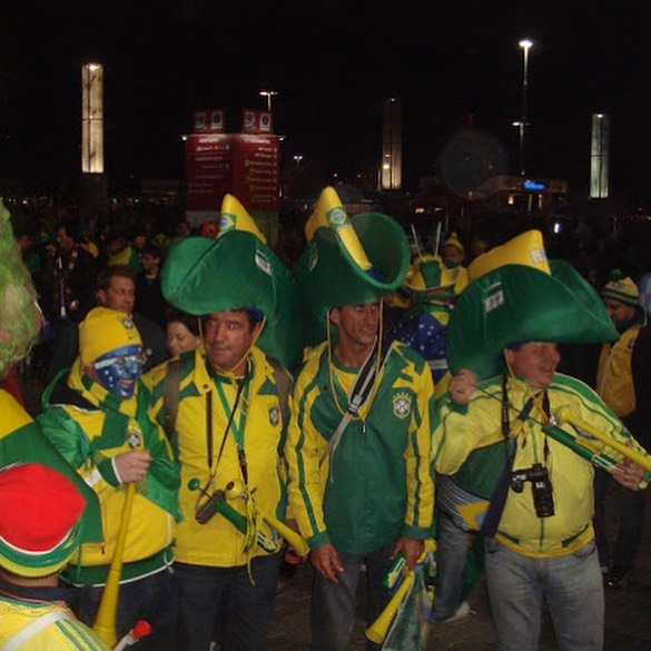 It was Brazil vs Chile at Ellis Park and Netherlands vs Slovakia in Durban. All the lads were at the Brazil game and Zak was covering Durbz. Moe and Faaiz we’re leaving straight after to Cape Town for Portugal and Spain. The World Cup was flying and we were preparing for the quarter finals. Ofcourse fun with the South American fans is always Wonderful #brazilvschile #brazilfans #chilefans