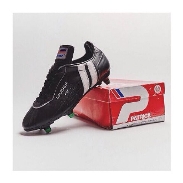 #Throwback. Did you own one of these :) what a thing