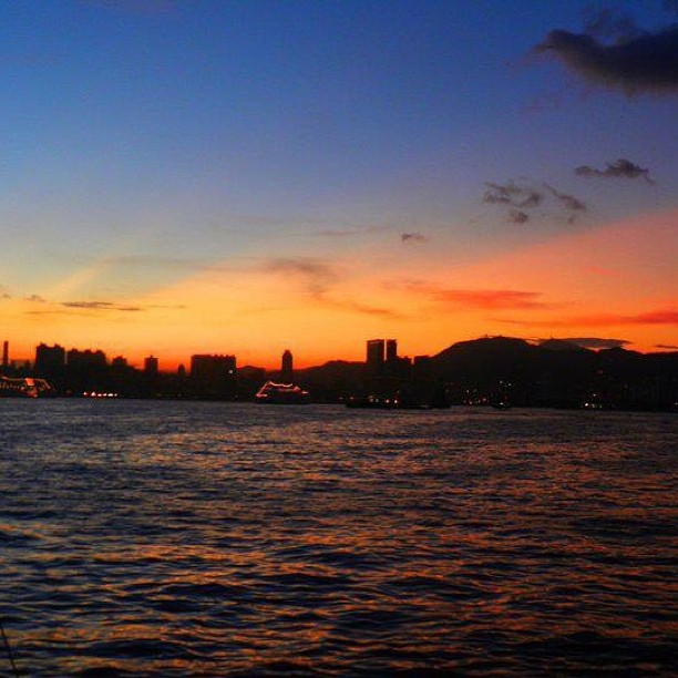 Sunset.Harbour Cruise. Hong Kong