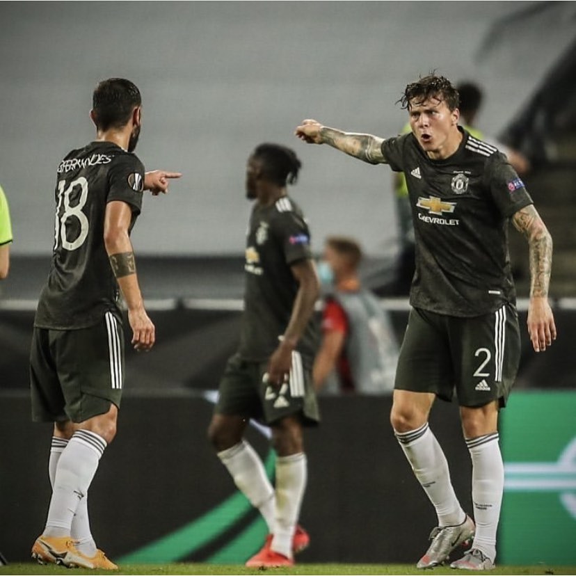 Caption this? Sevilla 2 Man Utd 1. Sevilla still Kings of Europa league but the MANCS through this one away