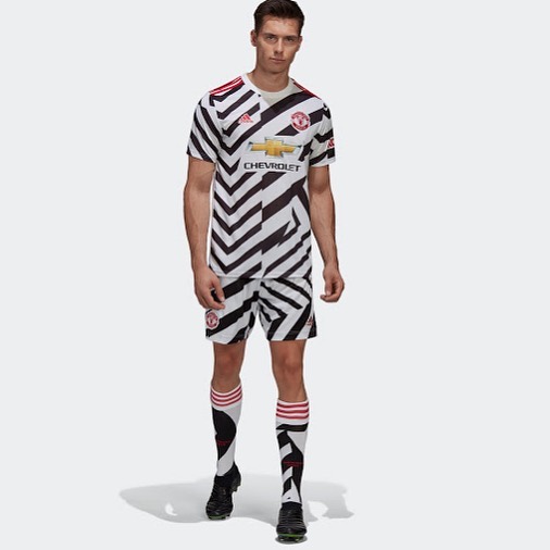 “When the Laaakri hits it makes no noise”. MANCS were making toooooooo much Masgheri about the Liverpool kits. Now how is this third strip. Someone should be fired at Adidas or the MANCS kit department