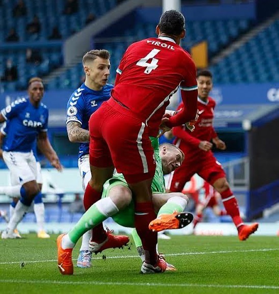 What a weekend of footie. First things first our MUGG of the week is Jordan Pickford for the horrible challenge on VVD. ACL injury and khalaas for the season. Was this intent and RED and where the f$k was VAR. get well soon Virgil. Now we got problems