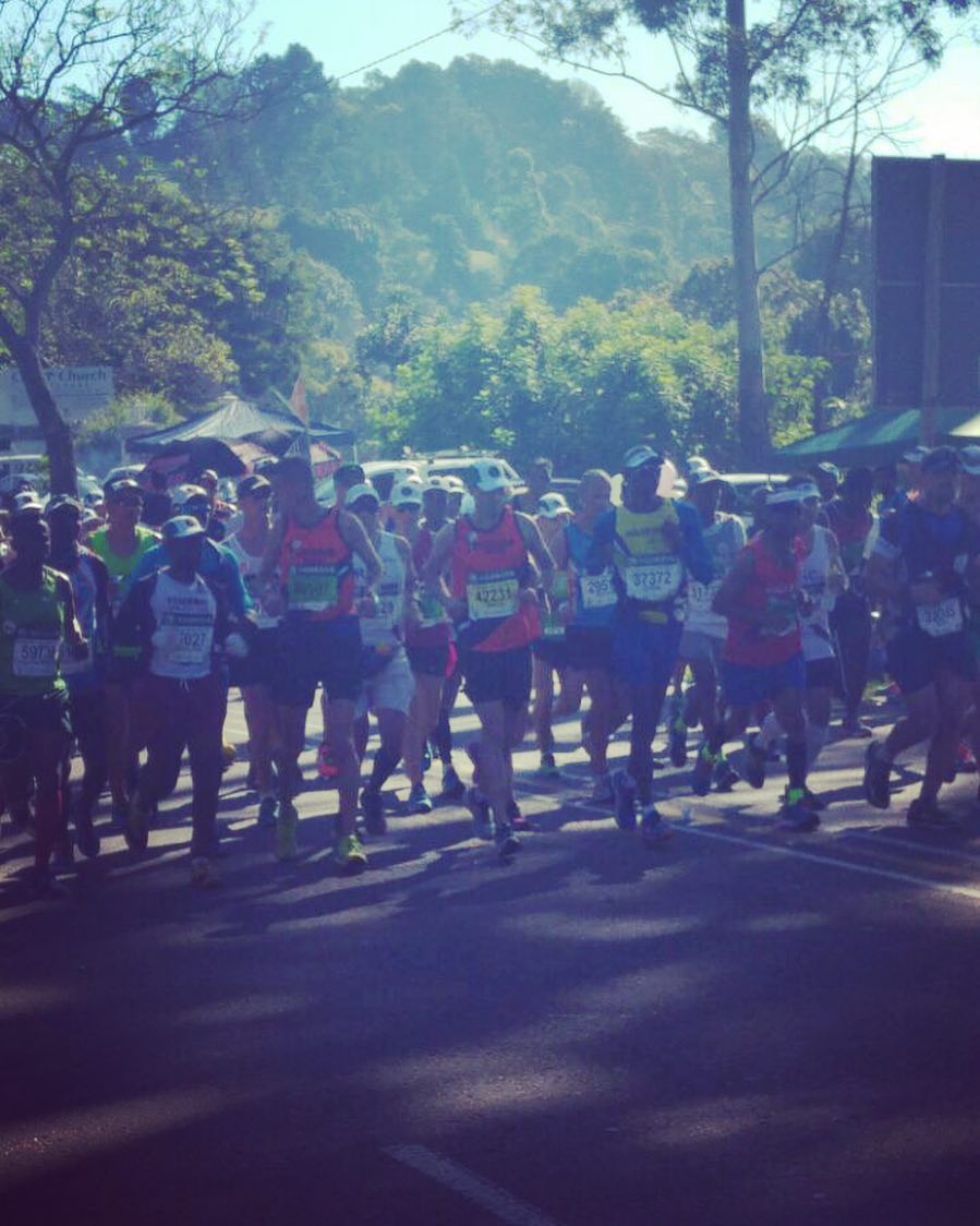 Bothas HIll in Hillcrest. Comrades 2016 #comrades2016 #comeradesmarathon #sarunning #running #marathon #marathonrunning #pietermaritzburg #durban #gutsandglory #runsa #nikerunning pic by @faadilloonat