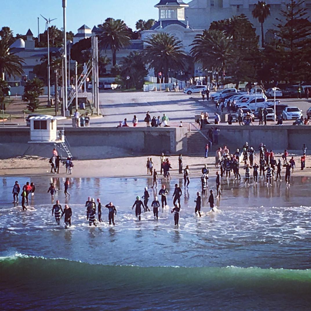 A massive group of Swimmers prepare to enter Hobie Beach in PE #swimming #openwaterswimming #triathlon #hobiebeach #pe #ironmansa #portelizabeth