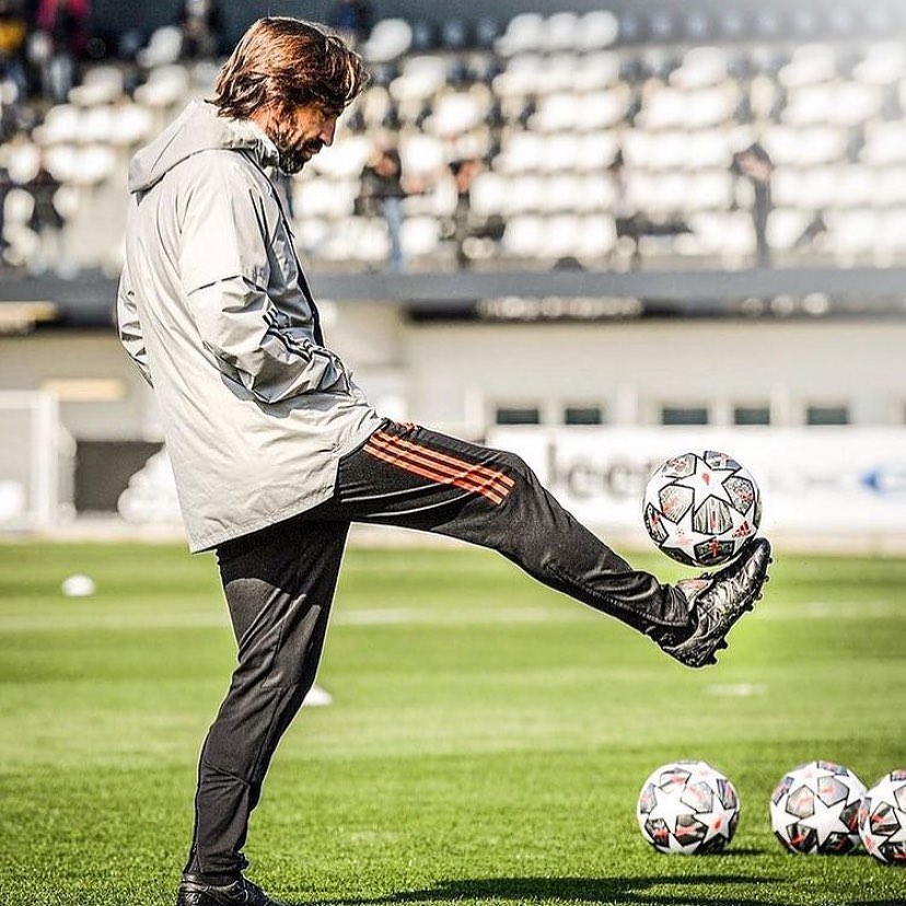Calm before the Storm. Porto come to Turin tonight. Musseeeeve game for us. We can’t exit. Need the victory and we were poor in the first leg Forza Juve