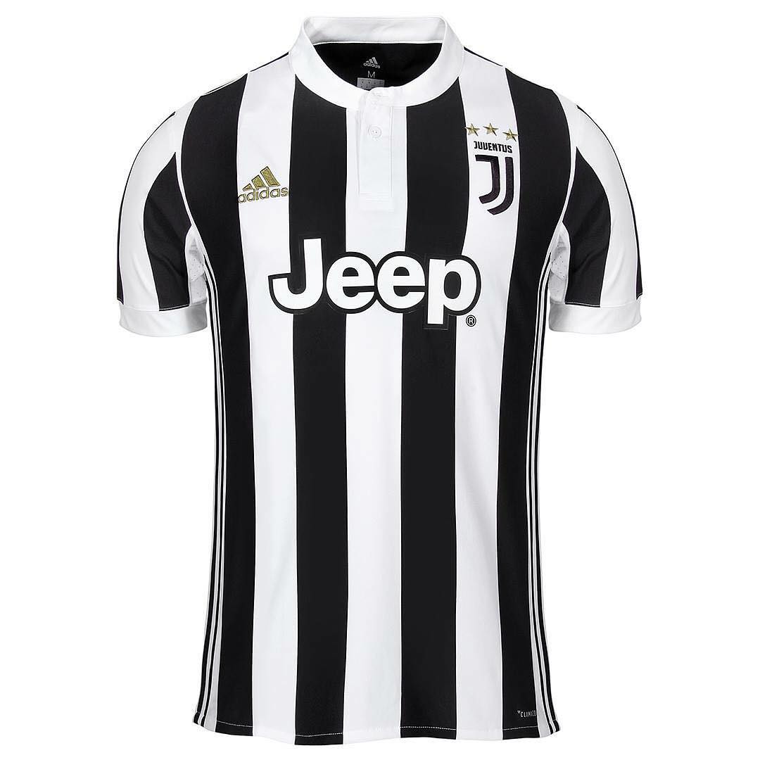 The New Juventus Home Jersey 2017/18.Your Thoughts? #juventus #juventusjersey #juventushomejersey #juventuskit #bianconeri #forzajuve #adidas #adidasfootball