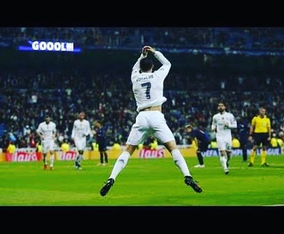 If the Moon is sighted tonight this will be my father doing the CR7 Jump in the Lounge