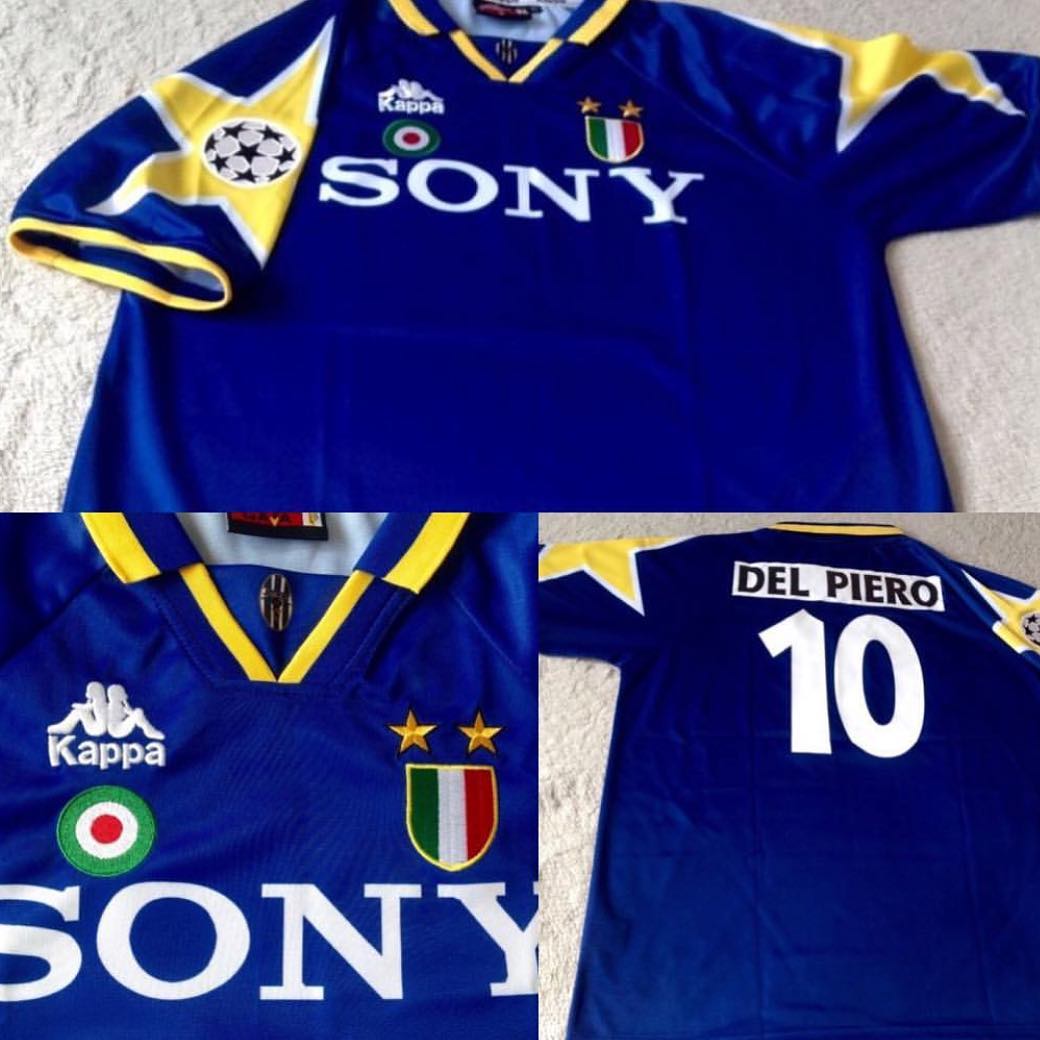 Our Retro kit Post of the week is Juventus Away 95/96 by @bobo274. Up my alley for sure ️️. This was worn in the Champions League Final. Tag us or inbox if you want to share your classic kits ️@juventus @insta__juve _juve #juventus #sony #juve @alessandrodelpiero #bianconeri #forzajuve #juventusawayjersey #championsleague #europeanchampions #delpiero