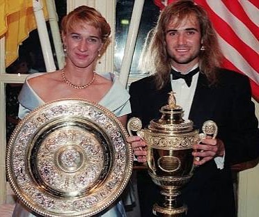 And this makes our pic of the Day. Throwback to Wimbledon 1992.️