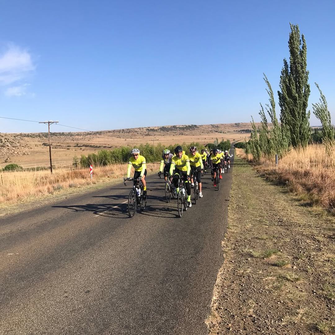 Day 2 Tour De Durban by team MNG.Day 2-145km Little Switzerland to Drakensburg.More pics on the blog soon. On Slide 4 you willl see a video of Comrades 2016 winner David Gatebe training #cycling #cyclinglife #cycle #bikelife #bike #mailandguardian #jhbtodurban #tourdedurban #drakensburg #littleswitzerland #endurance #cyclingpics # davidgatebe