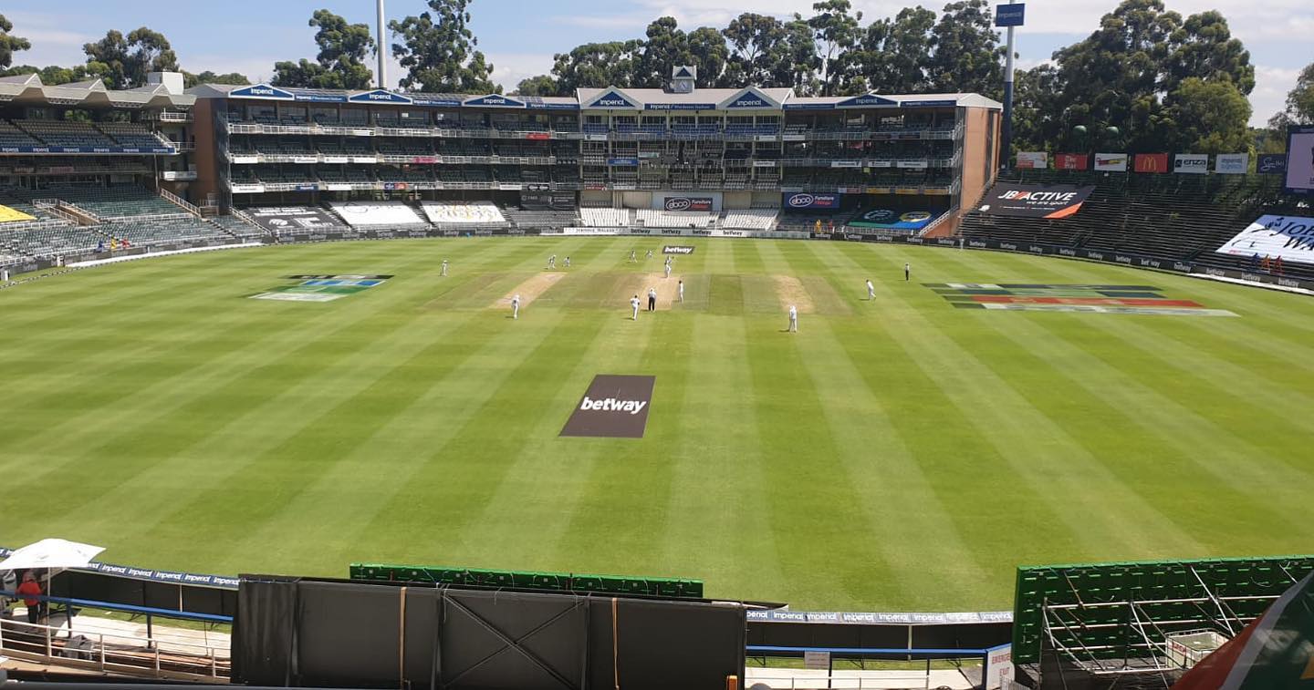 The Traditional long Room pic from our 0018 man on the ground @moebhamjee123 . Day 3 of the second test between South Africa and India at the Wanderers,JHB#testcricket #wanderers #bullring #savsindia #southafricavsindia #summer