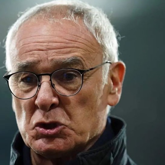 Time to Give it up now Claudio. First Banitez and now Ranieri. But the Tinkermans last miracle was at Leicester. It’s like a Molliegh giving Taweez but last few times they don’t work 😇#ranierisacked