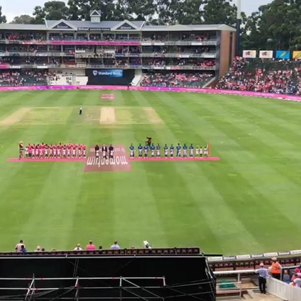 South African and Indian National Anthems during the PINK ODI by our 0018 Man on the scene @ebrahimlambat. How was the Cricket and SA victory#cricket #SAvsIndia #pinkodi #pinkday #breastcancer #fightbreastcancer #saanthem #india #indianfans #indiananthem #indiancricket #wanderers #bullring #viratkohli