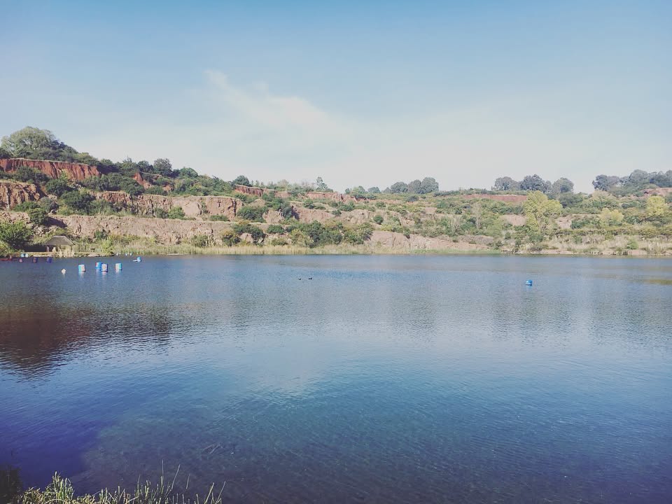 2 Weeks to @imsouthafrica 2018.Morning Swim at Bass Lake makes our Instagram pic of the Day @ironmantri @trianyone @team.crankz #ironman #ironman2018 #triathlon #triathlete #swim #openwaterswim #swimming #basslake