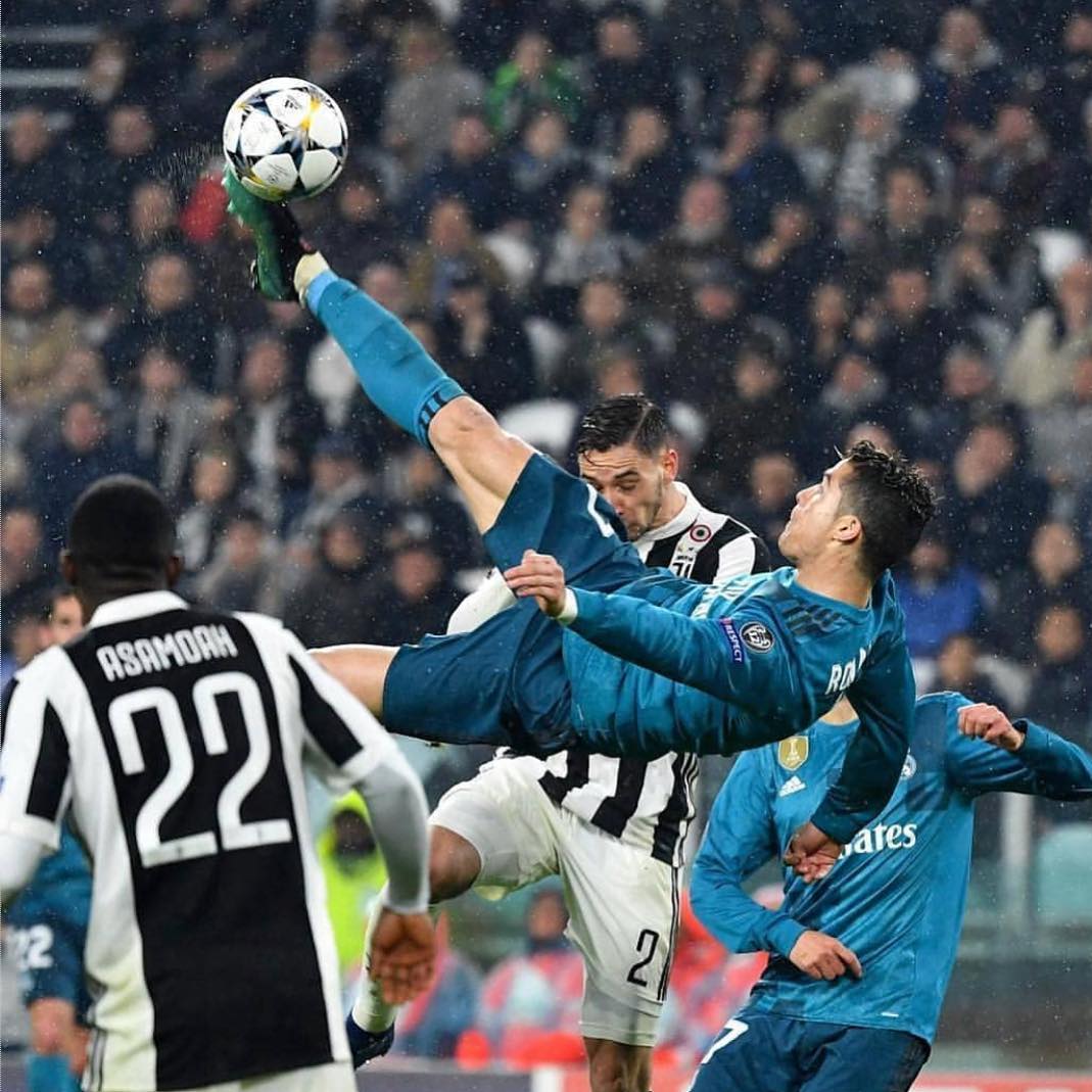 No Answer. Shattered. But that's Football.What a goal by Ronaldo.I still feel 2-0 we had a game. I watched the game with the Madrid Man himself Riyad Loonat 😀But the red card and the third killed us.Forza Juve. Always a Bianconero#juventusvsrealmadrid #juventus #juve #forzajuve #bianconeri #allianzstadium #uefachampionsleague