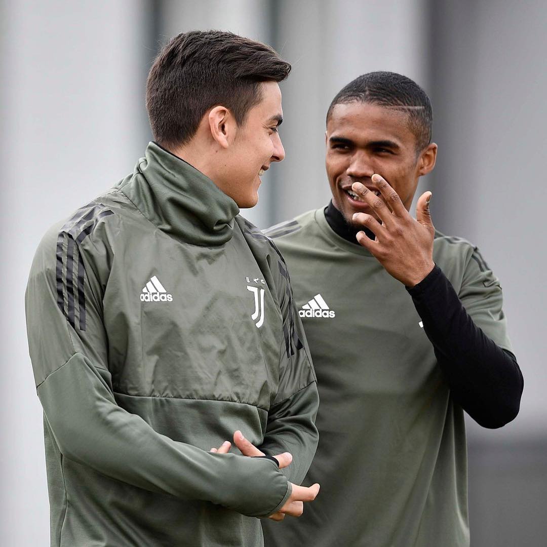 Calm Before the Storm. Juve prepare for tonight's quarter final against Real Madrid. Forza Juve. Museeeeve Game tonight#juventusvsrealmadrid
