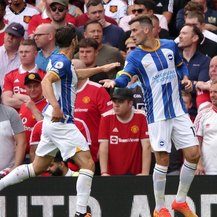 Man Utd 1 Brighton 2. My toppie@must have smoked a pack. When he seen Fred & Mctom I’m starting line up he was swearing. Same old MANCS. Nothings changed. “Sometimes it’s not the Barista, it’s the coffee. What say the MANCS