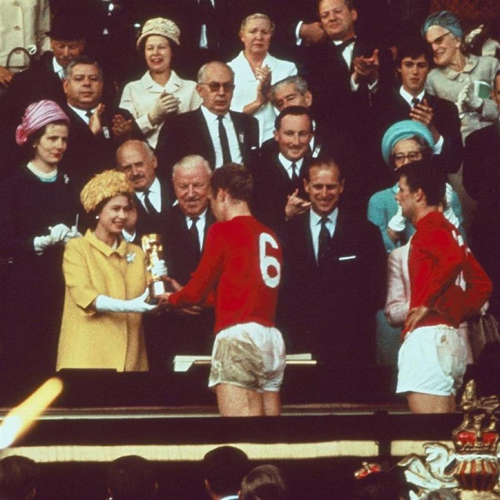 An iconic photo. When it came home in 66. Three Lions on a Shirt
