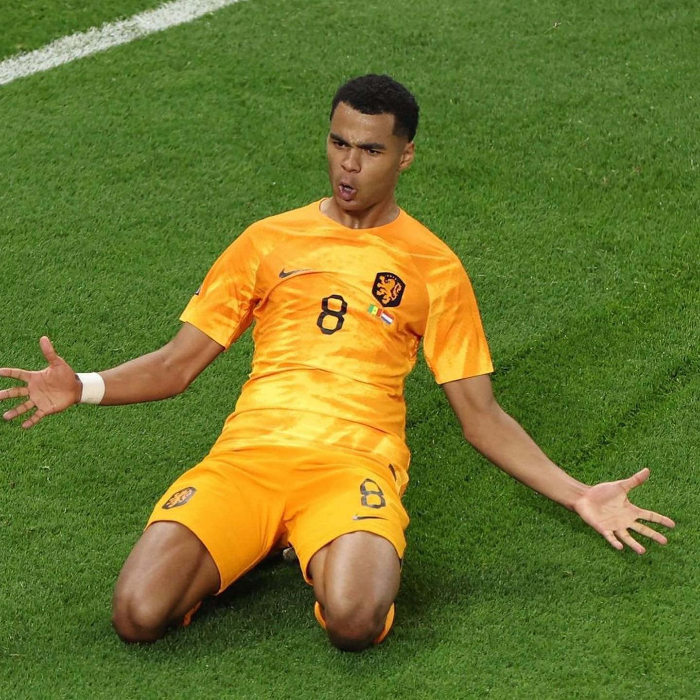 Day 2 of Qatar 2022 concludes and the Dutch beat Senegal. Mende the culprit again for the Dutch second. Good win for the Dutch. In the night match a Bale penalty earned Wales a 1-1 draw against the USA. Let’s see what tomorow holds #netherlandsvssenegal #dutchfans #senegalfans #qatar #qatar2022 #wordcup #fifaworldcup #fifa #walesvsusa #usafans #welshfans #worldcupfever