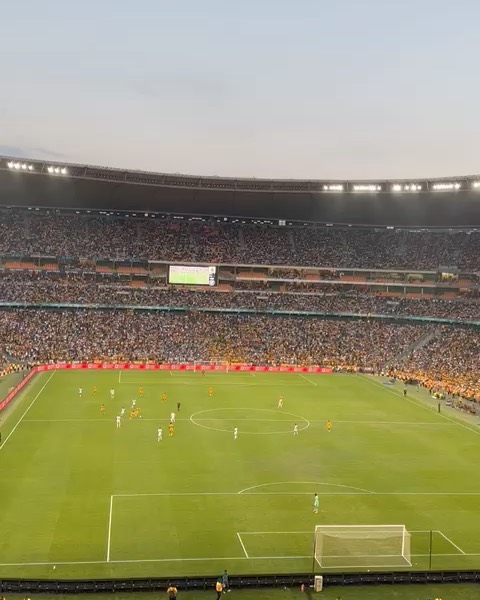 Orlando Pirates 2 Kaiser Chiefs 1 in the 2023 Nedbank Cup Semi final. Sublime atmosphere at Soccer City. Footage by Rehan Khan @rehankhan01 #sowetoderby #chiefsvspirates #chiefsfans #piratesfans #soccercity #sasoccer #nedbankcup #kaiserchiefs #orlandopirates #psl