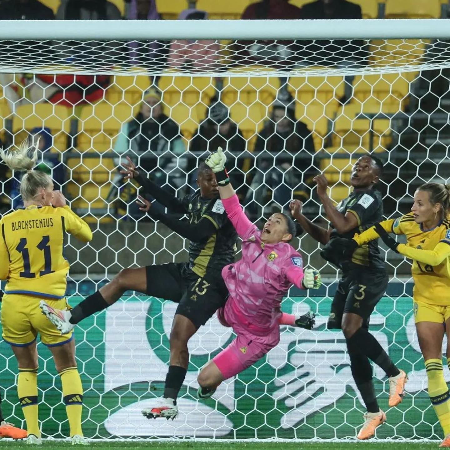 Heartbreak for South Africa 🇿🇦 as Banyana lose to a 90th minute Swedish 🇸🇪 Winner.Heart break for SA on a cold rainy night.Jamaica get their first point against France  as they drew 0-0. Netherlands 🇳🇱 beat Portugal 🇵🇹 1-0
