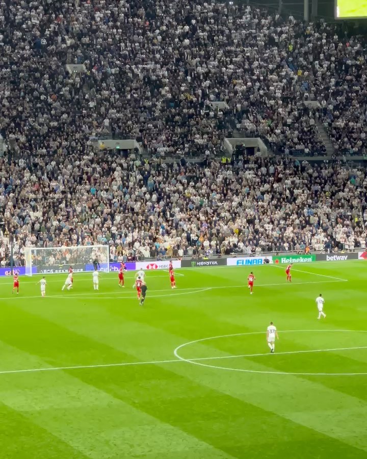 Liverpool vs Spurs. Our Man on the scene @cassim_omar the Spurs Man#spurs #coys #spursfans #tottenhamhotspur #tottenhamstadium #matiepowngoal #lfc #liverpoolfans #epl #englishpremierleague #spursvsliverpool #matiepowngoal