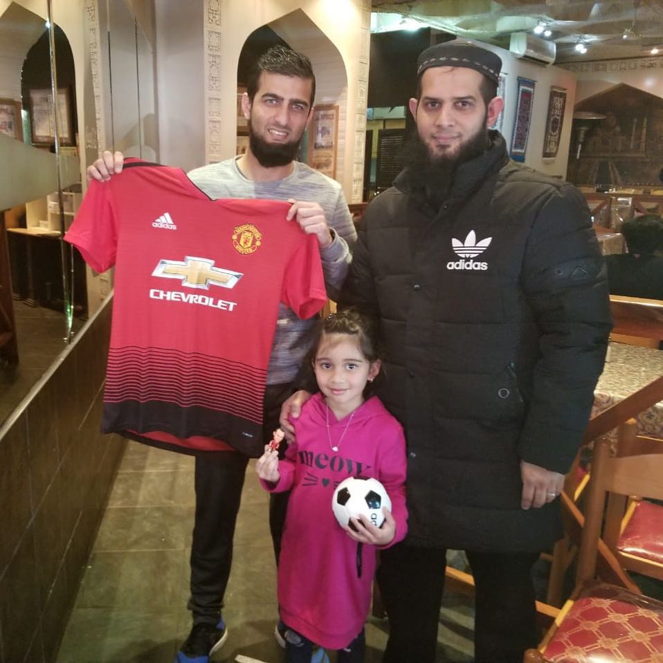 Congratulations to our 2017/18 @worldofsamoosas EPL Fantasy Winner @rizwaangani The Champion was presented with his prize and meal courtesy of our Sponsors. Will he retain the title this year #fantasyfootball