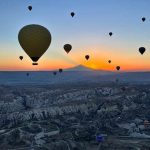 🇹🇷 Sunrise in Capidocia, Turkey #0018Travel #capidocia #turkey #turkeytravel #hotairballoons #sunrise #travel #travelgram #travelpics #instatravel #cappadociaballoon