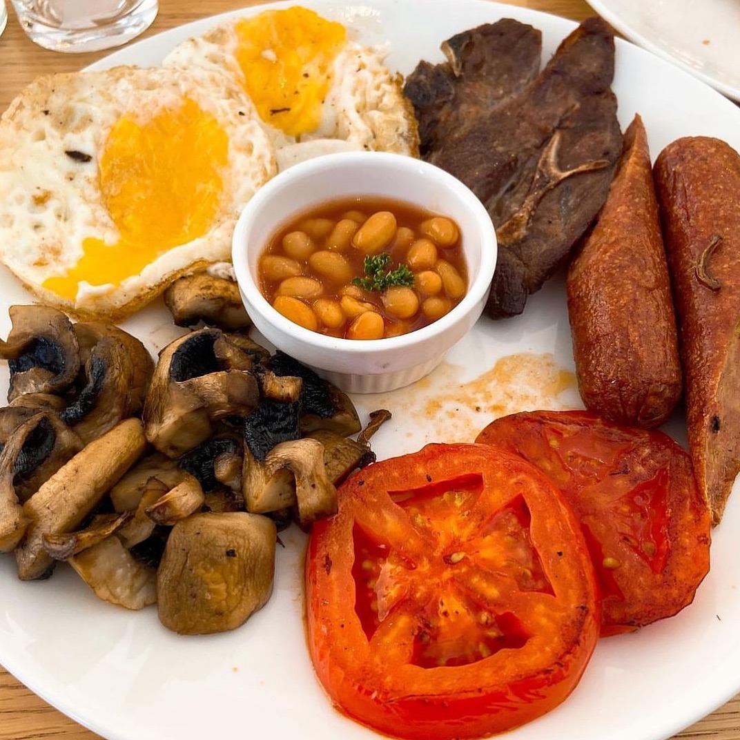 Full House breakfast at Gelata Bakery in Greenside #halaal