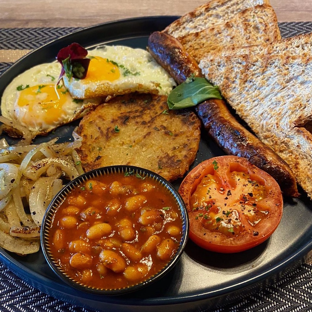 Breakfast at @smylies_za in Greenside, JHB #halaal#breakfast #breakfastideas #earlymornings #smylies #greenside #eggs #breakfasttime #halaaljhb