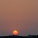 Sunset in the City of Medina in Saudi Arabia by @uthmaan__ #travel #sunsets #sunset #arabiansunsets #medina #sunsetlovers #saudiarabia #saudiarabiatravel