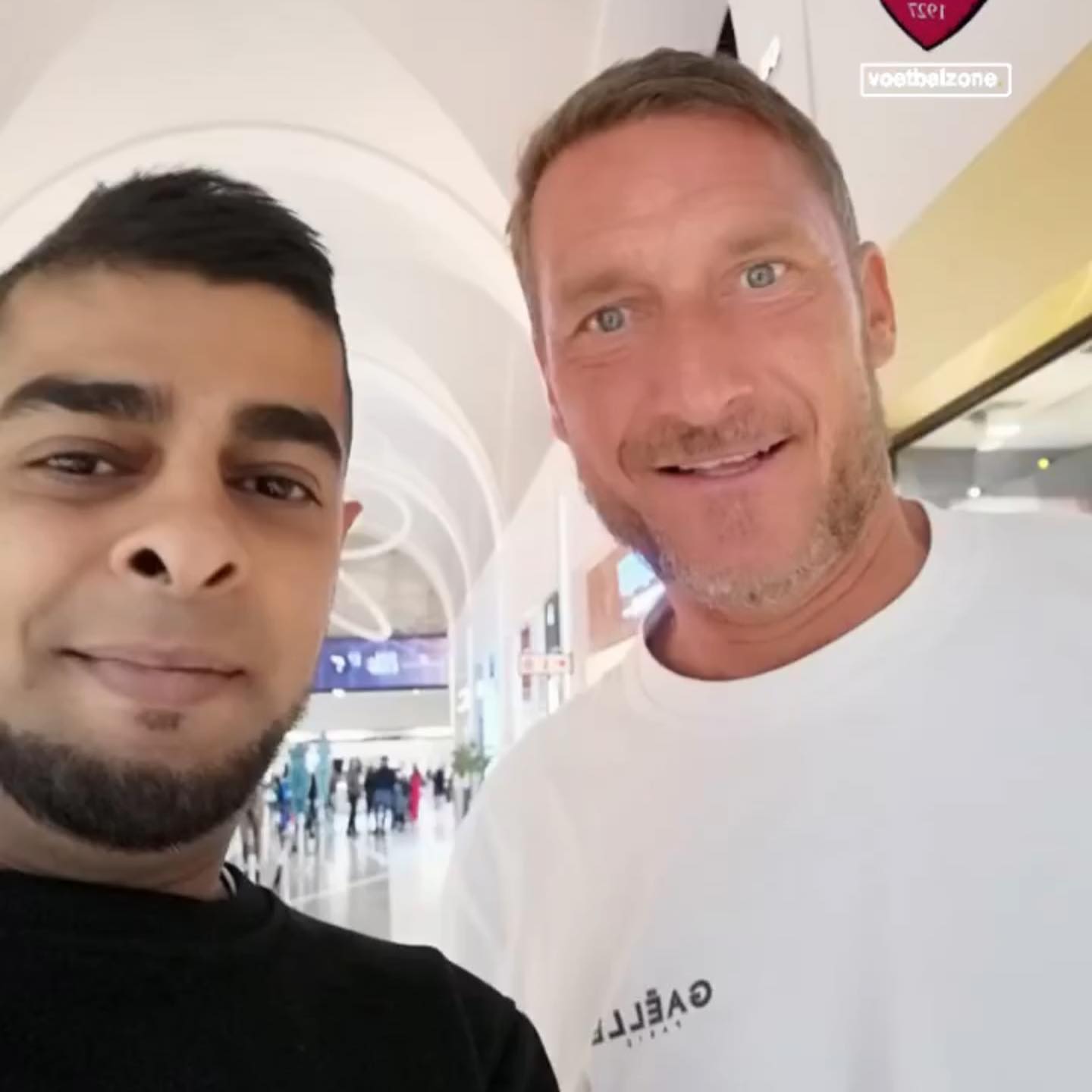 Our December Fame Cam had some big names. When the sportsmen meet the Bozzas . Watta ThingTotti met @joey_kola_777 in SandtonLennox Lewis met the Laher Bros @ridwaan_moosa_laherTiger Woods and Owen Hargreaves met @firozegolf_travel Sunil Gavaskar met @iamabdulmanack and Paul Pogba met @aadiltayob