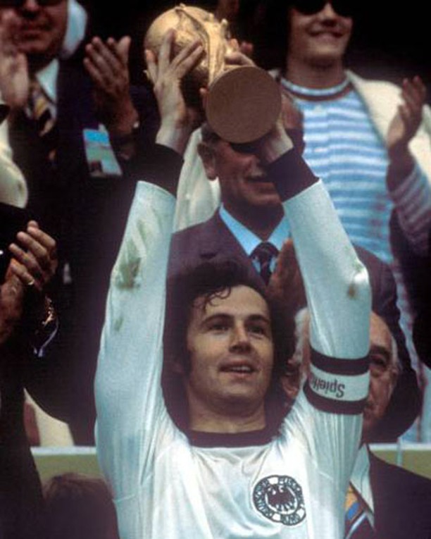 RIP De Kaiser. Franz Beckenbaurer dies at 78. Have an attachment to Geramny 74. My father went to this world cup and growing up he pulled out a box full of Memorabillia from 74 and this iconic pic. What a defender? A player that read the game like no other. He will join Maradona and Pele in the team#beckenbauer #beckenbauerdies #germany #germany74