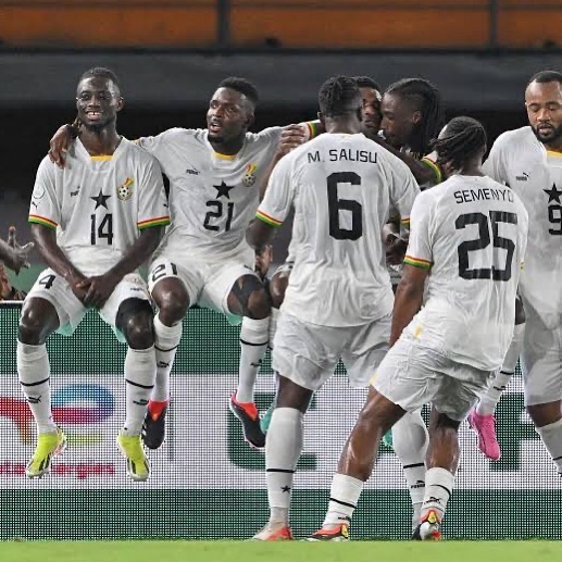 Ghana in 60 seconds . What a climax to the group. All in stoppage time. Egypt went 2-1 up , Ghana concede 2 and Egypt draw 2-2 and qualify. John helm will say To all the People in Alexandria, Cairo, the banks of the river Nile and the resorts of Sharmal Shaik your team has snuck in tonite