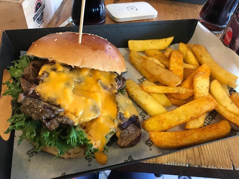 Best Burgers in Istanbul at @burgerillas. Do you Agree