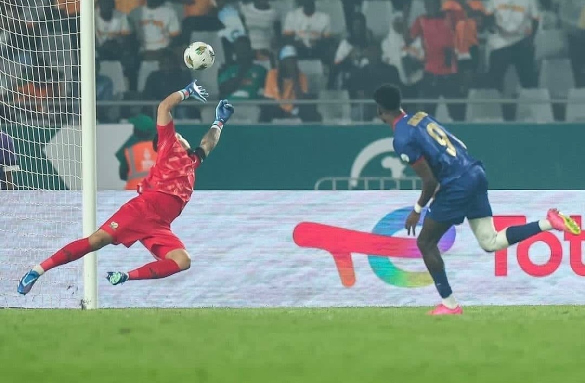 Bafana Bafana beat Cape Verde on penalties. Ronwen Williams was Man of the Match saving 4 spot kicks. We are in the semi final. Can we go all the way. How was the game and the Shootout #ronwenwilliams #bafanabafana #savscapeverde #afcon2024 #southafrica #sasoccer #bafanabafanavscapeverde #africanfootball