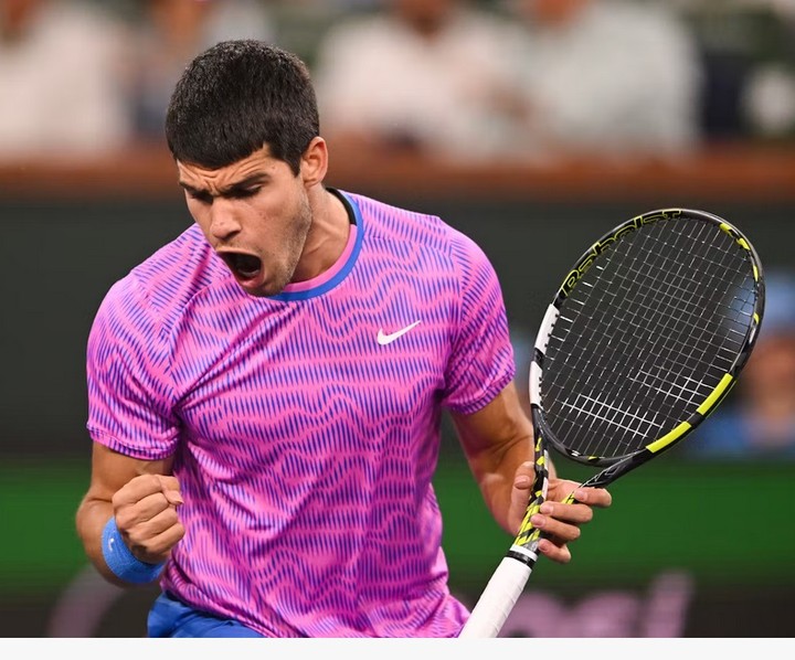 The BNP Paribas Masters 1000 in Indian Wells yielded no upsets so far on an interesting day. My man Alcaraz beat Matteo Arnaldi in three sets after losing the first set. Good wins for Sinner, Tsitsipas,Shelton and the likes. Andy Murrays run ended at the hands of Rublev. Enjoying the tourney so far#tennis #atpmasters1000 #indianwells #alcaraz #sinner #rublev