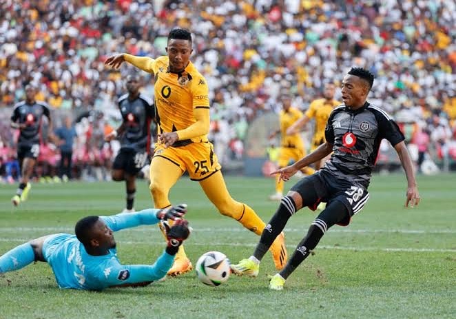 Orlando Pirates 3 Kaiser Chiefs 2. Top Soweto Derby yesterday. Did you enjoy it. If you were there how was it ?#sowetoderby #psl #pirates #chiefs #piratesvschiefs #fnbstadium #sasoccer