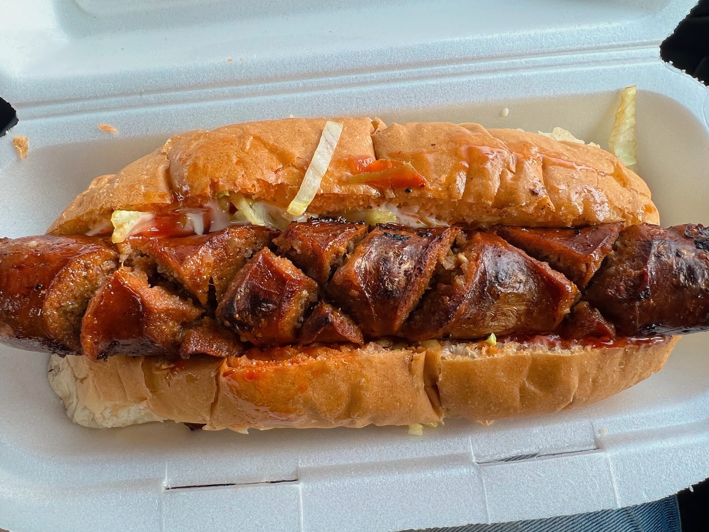 Sometimes you just a crave a good Wors Roll 🤪️. This one from the 3 Guys