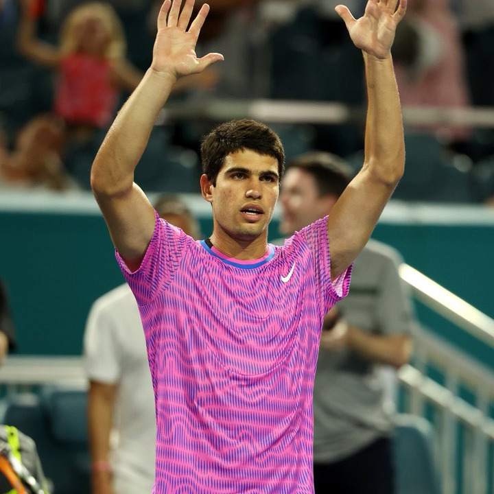 Alcaraz, Sinner, Medvedev and all the other Big guns make Fast starts in the ATP Masters 1000 in Miami. Watched the Alcaraz highlights. This guy is not normal