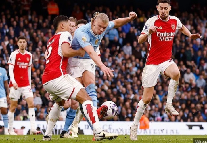 Man City 0 Arsenal 0. The draw perfect result for Liverpool :)