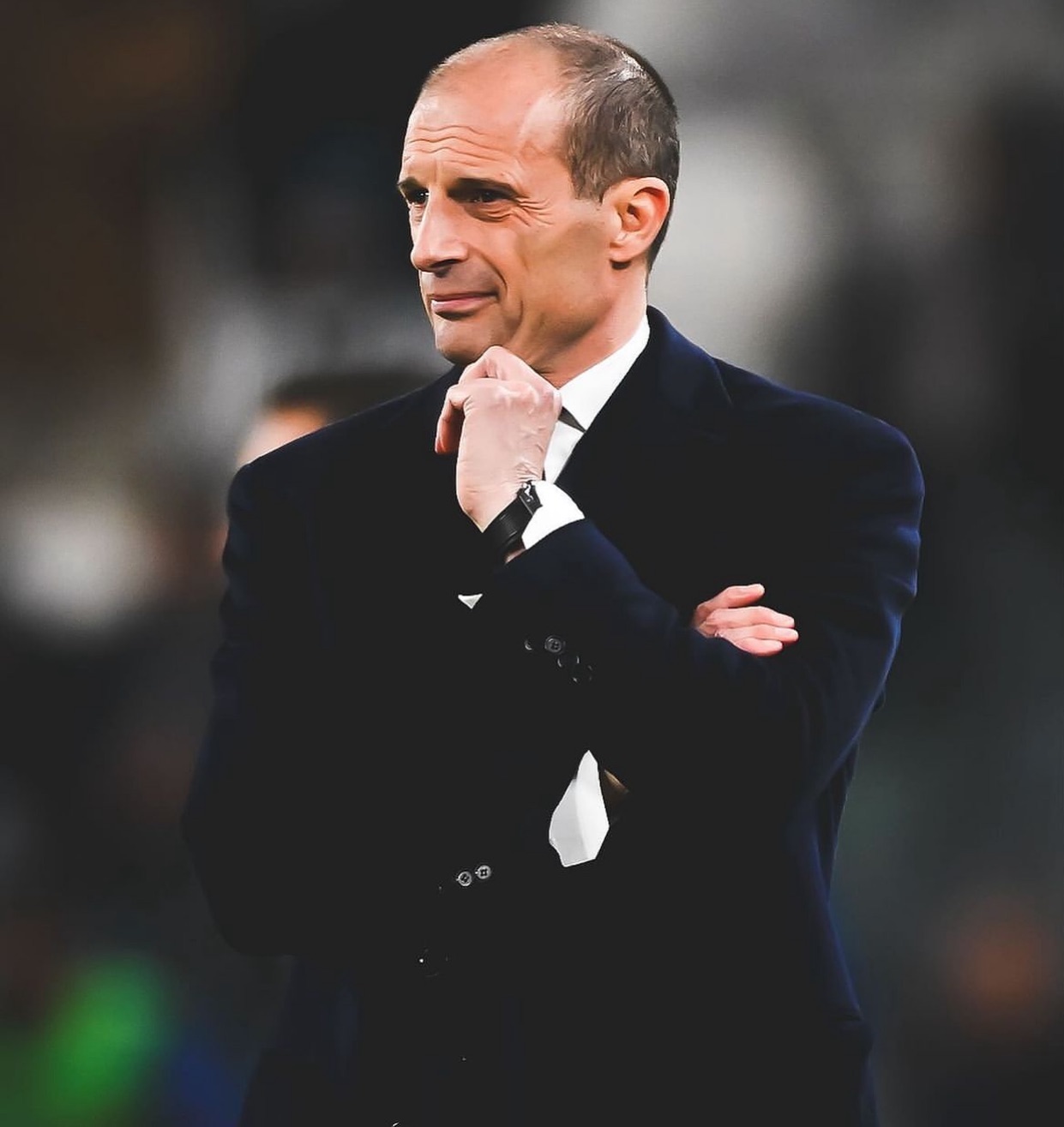 Alegri has been sacked. Can’t say Im shocked. Grazi Alegri but your time was up. All roads pointing to Tiago Mota