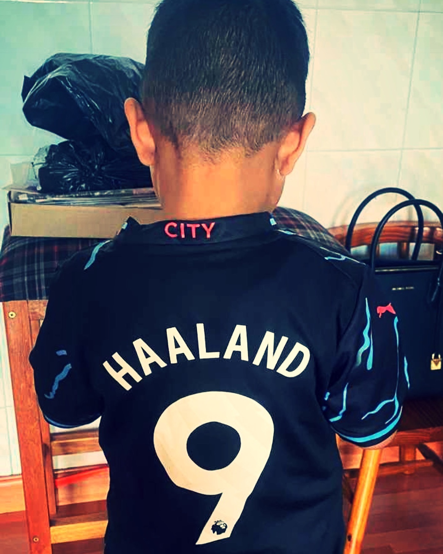 This is what defeat means. My nephew is 3. Supports Citeh and Haaland. Slept in his Haaland kit and doesn’t want to Talk this morning 🤪🤪. Top Games this week. City were strong. Real soaked it up. The KDB Miss and the poor Penalty by Bernardo put Citeh Out. Hats off to Madrid. They got Pedigree. Ancelotti is calm and collected. Tactics key. Arsenal quietly exited to no surprise. On Tuesday a Mbappe inspired PSG dumped Barcelona and Dortmund played Ball. I want a Real Madrid vs Dortmund final. How were the games