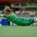 "And theirs Jonty Rhodes. That was a blinder". The iconic image that made litys sharpen up their fielding and field at point. Its also our Jontys birthday. What memories do you have of this pic @jontyrhodes8