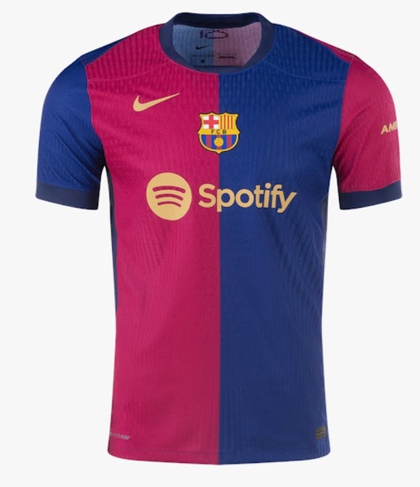 The Barcelona, Arsenal, Roma & Juventus kits were released. Whats your thoughts?#latestfootballjersery #roma #arsenalaway #barcelona #juventus #juventushome